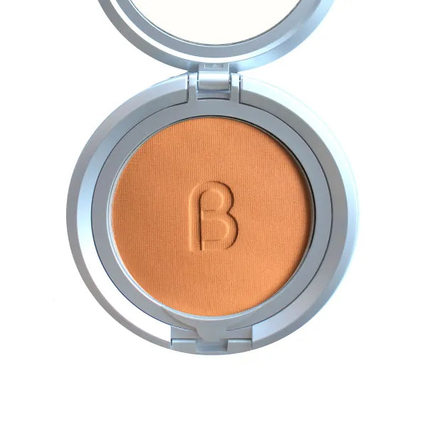 Dual foundation powder by Bettina